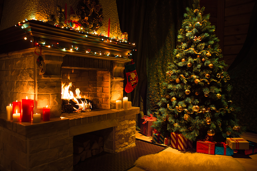 Exploring Christmas Traditions: From Historical Roots to Modern Adaptations